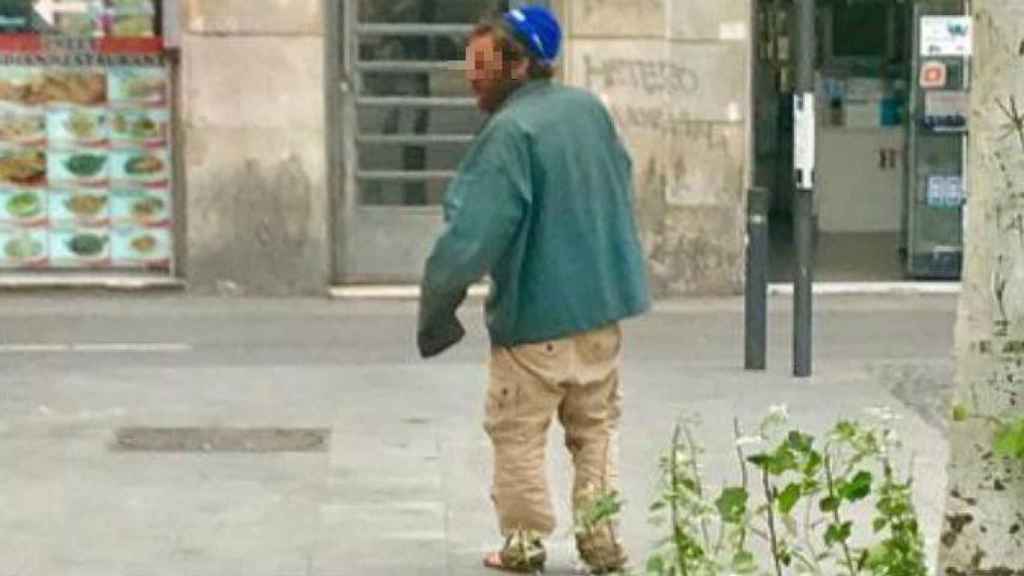 Pascal, el presunto violador de Drassanes, en el barrio del Raval días antes de la agresión sexual que, supuestamente, perpetró / CG