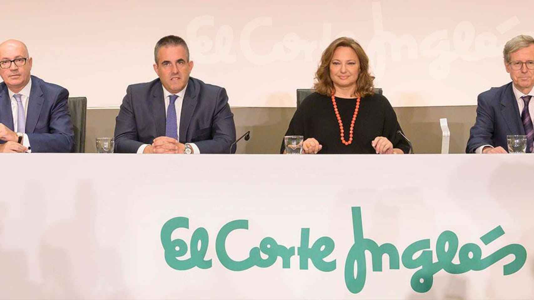 De izquierda a derecha, Jesús Nuño de la Rosa, Víctor del Pozo, Marta Álvarez y Antonio Hernández Gil / EL CORTE INGLÉS