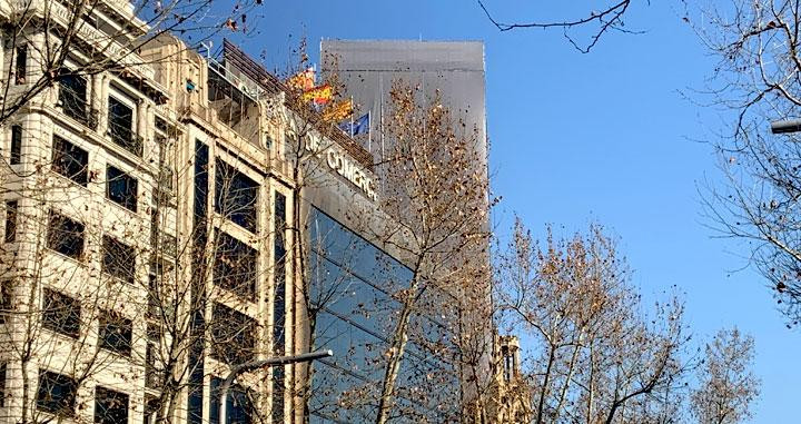 Edificio de la Cámara de Comercio de Barcelona / CG