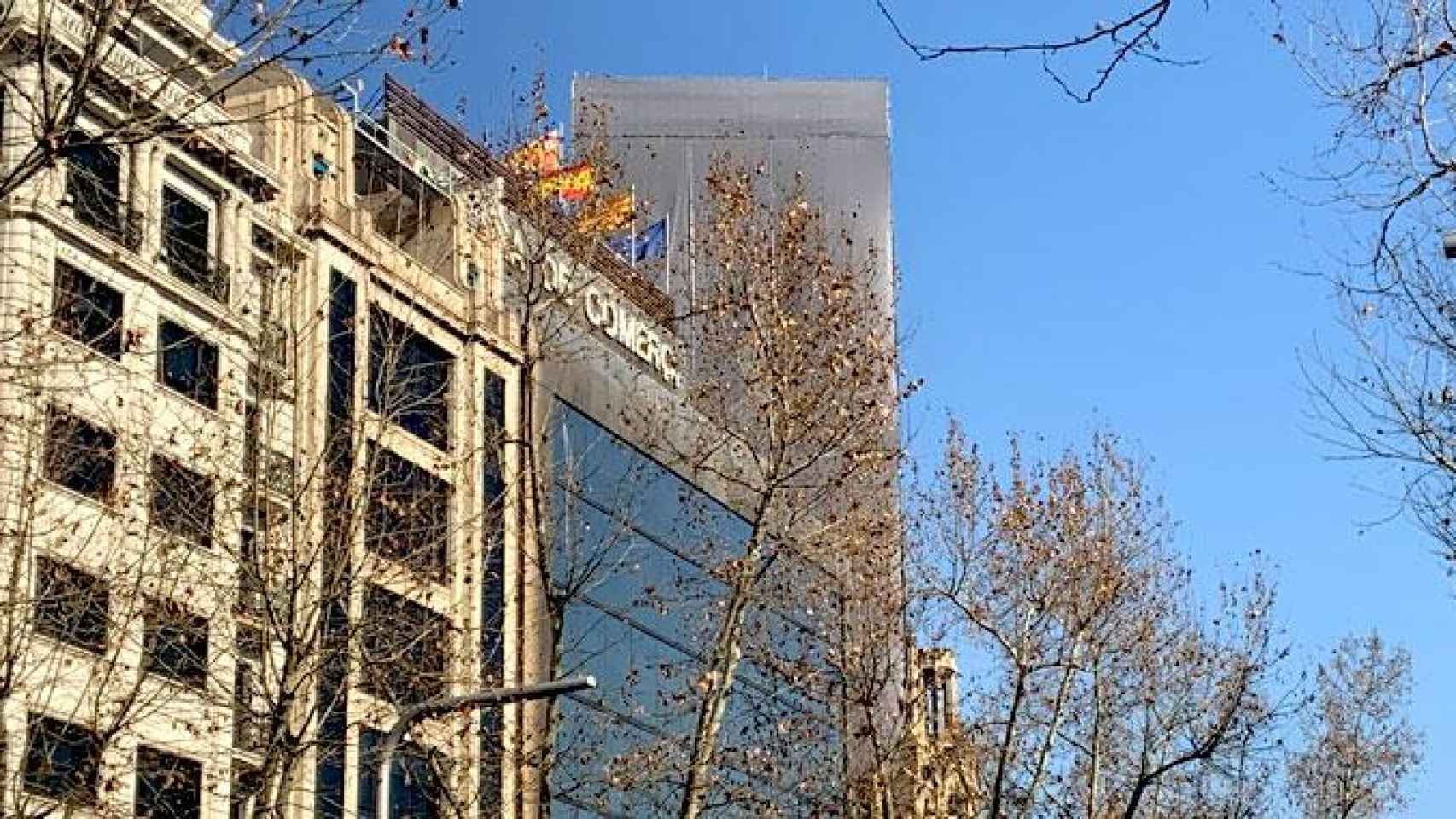 Edificio de la Cámara de Comercio de Barcelona / CG