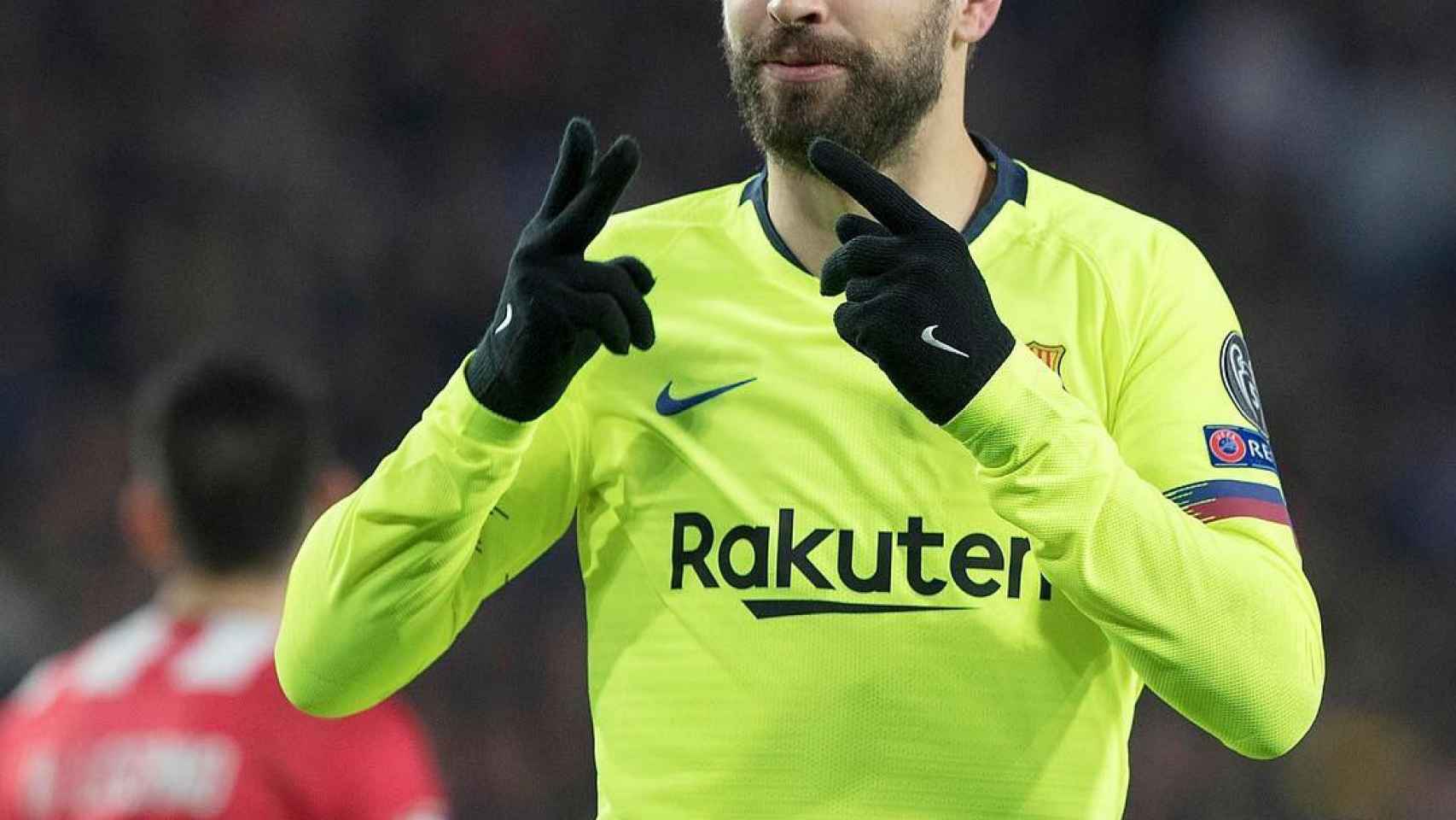 Gerard Piqué celebra la victoria con el PSG