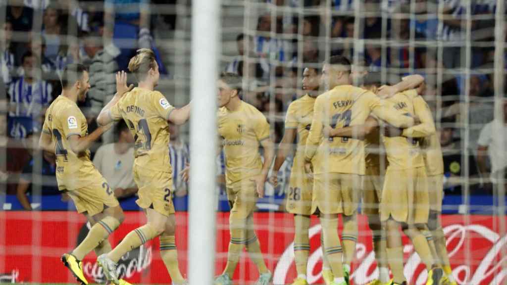 Los jugadores del Barça celebran un gol ante la Real / EFE