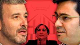 Jaume Collboni, el segundo teniente de alcalde, y Gerardo Pisarello, primer teniente de alcalde, con Ada Colau de fondo.