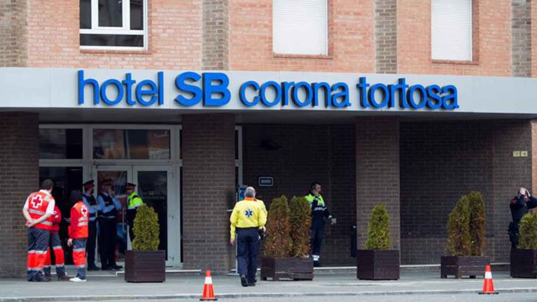 Hotel Corona de Tortosa (Tarragona) ha sido habilitado como centro de operaciones del trágico suceso.