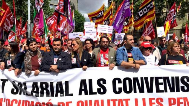 La cabecera de la manifestación del 1 de mayo de 2017 en Cataluña, la última gran movilización convocada por los sindicatos / EP