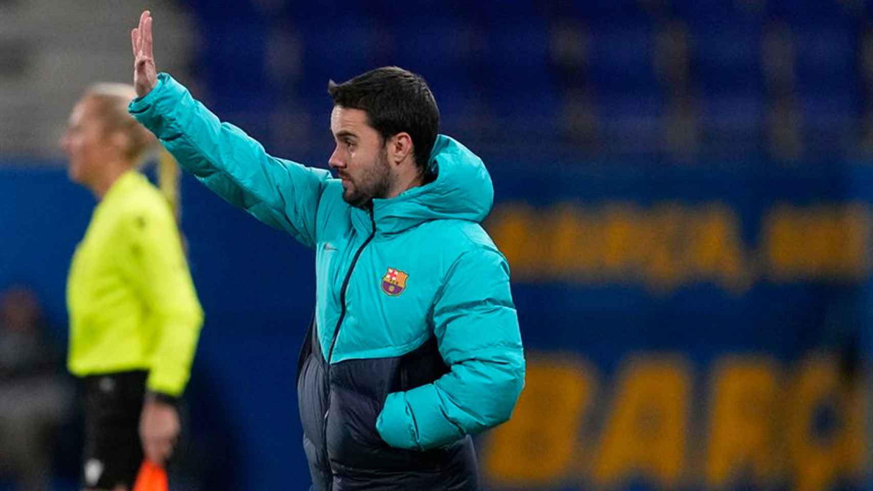 Jonatan Giráldez pierde en la oficina tras ganar en el campo ante Osasuna / EFE