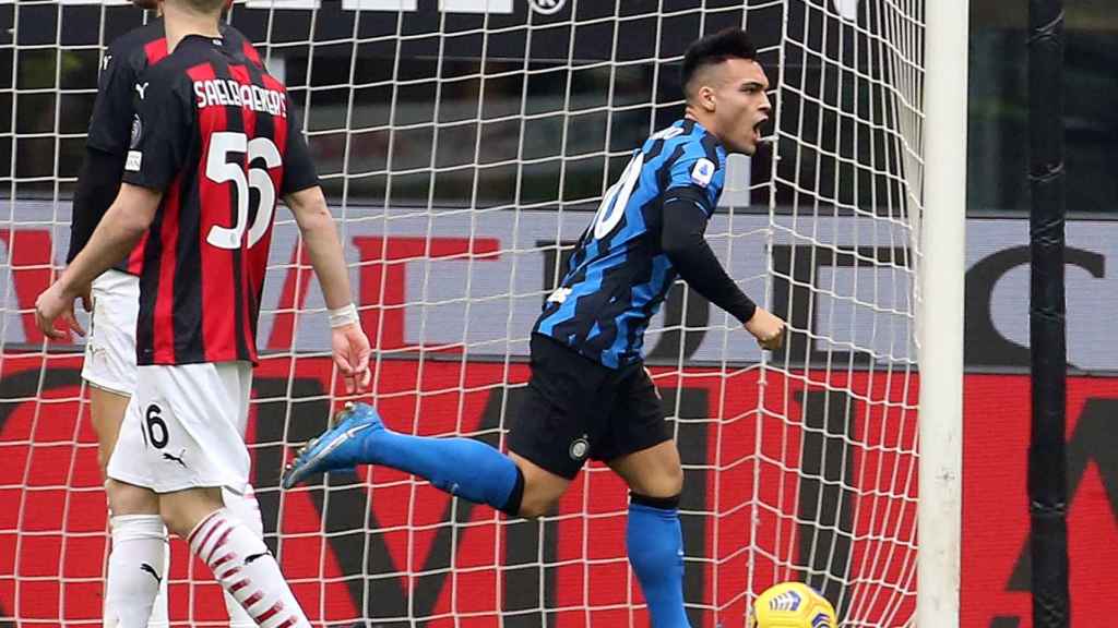 Lautaro Martínez celebrando un gol contra el Milan AC / EFE