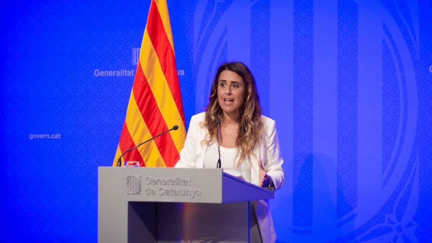 La portavoz del Govern, Patrícia Plaja, en una rueda de prensa para anunciar las medidas del nuevo plan de gobierno / David Zorrakino (EP)