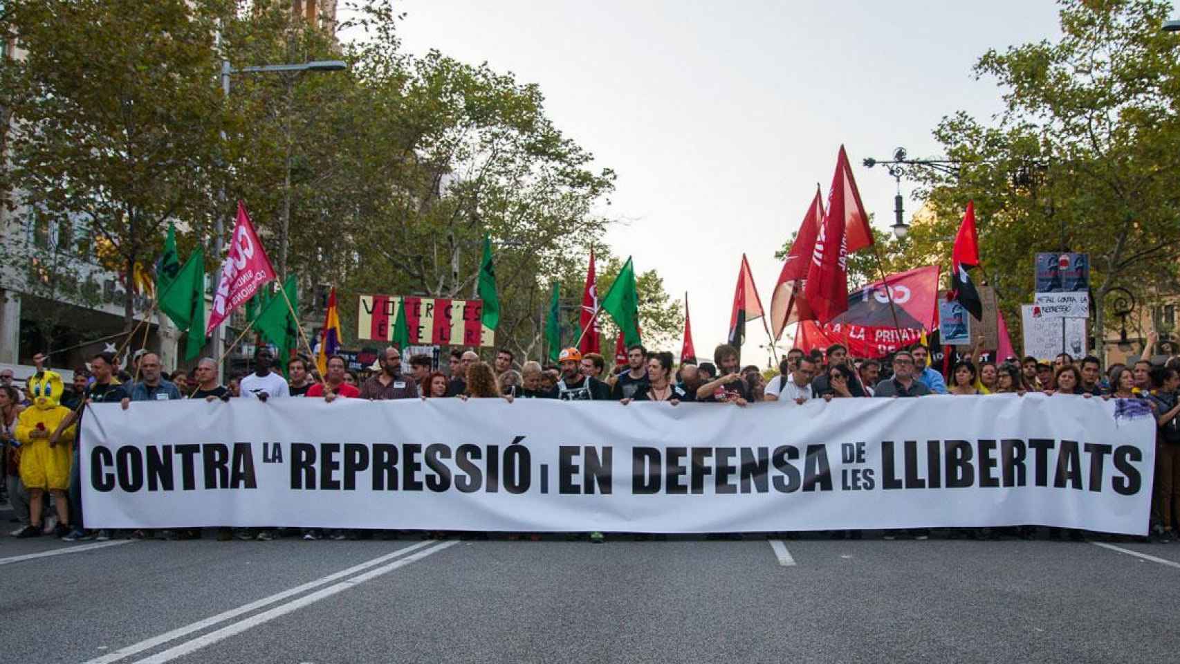 Manifestación durante el 'paro general' del 3-O, en 2017 / WIKIPEDIA