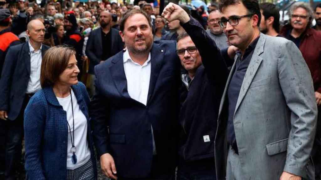 Los dirigentes de ERC Josep Maria Jové y Lluís Salvadó, con Junqueras y Forcadell