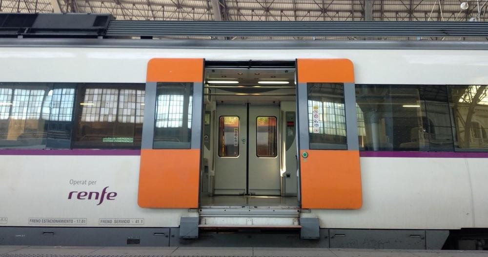 Un tren de Rodalies de Cataluña / RENFE