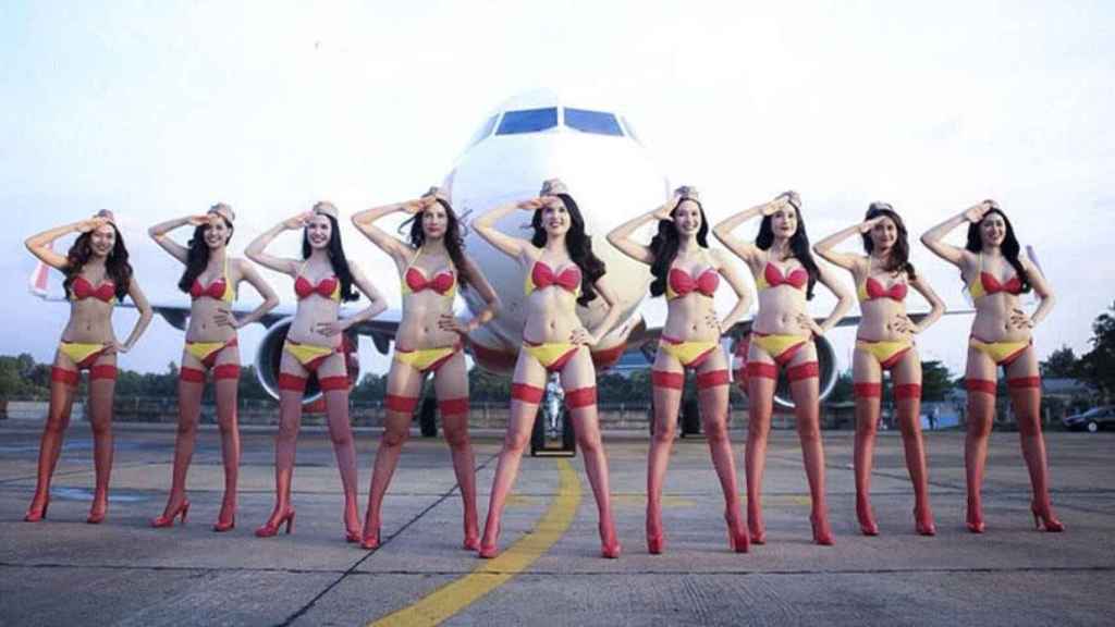 El cuerpo de bailarinas de VietJet / VIETJET