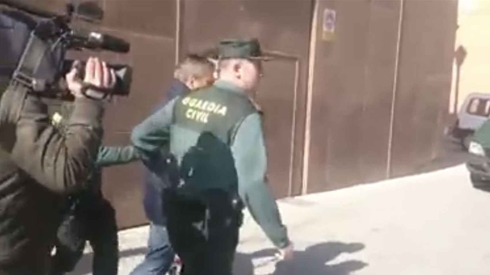 Seis agentes de la Guardia Civil y un Policía Local han protegido a Cristóbal López Villar, expropietario de las clínicas dentales Funnydent