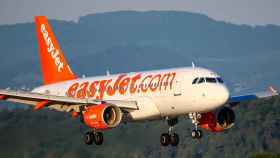 Un avión de la flota de la aerolínea británica EasyJet en una imagen de archivo / EUROPA PRESS