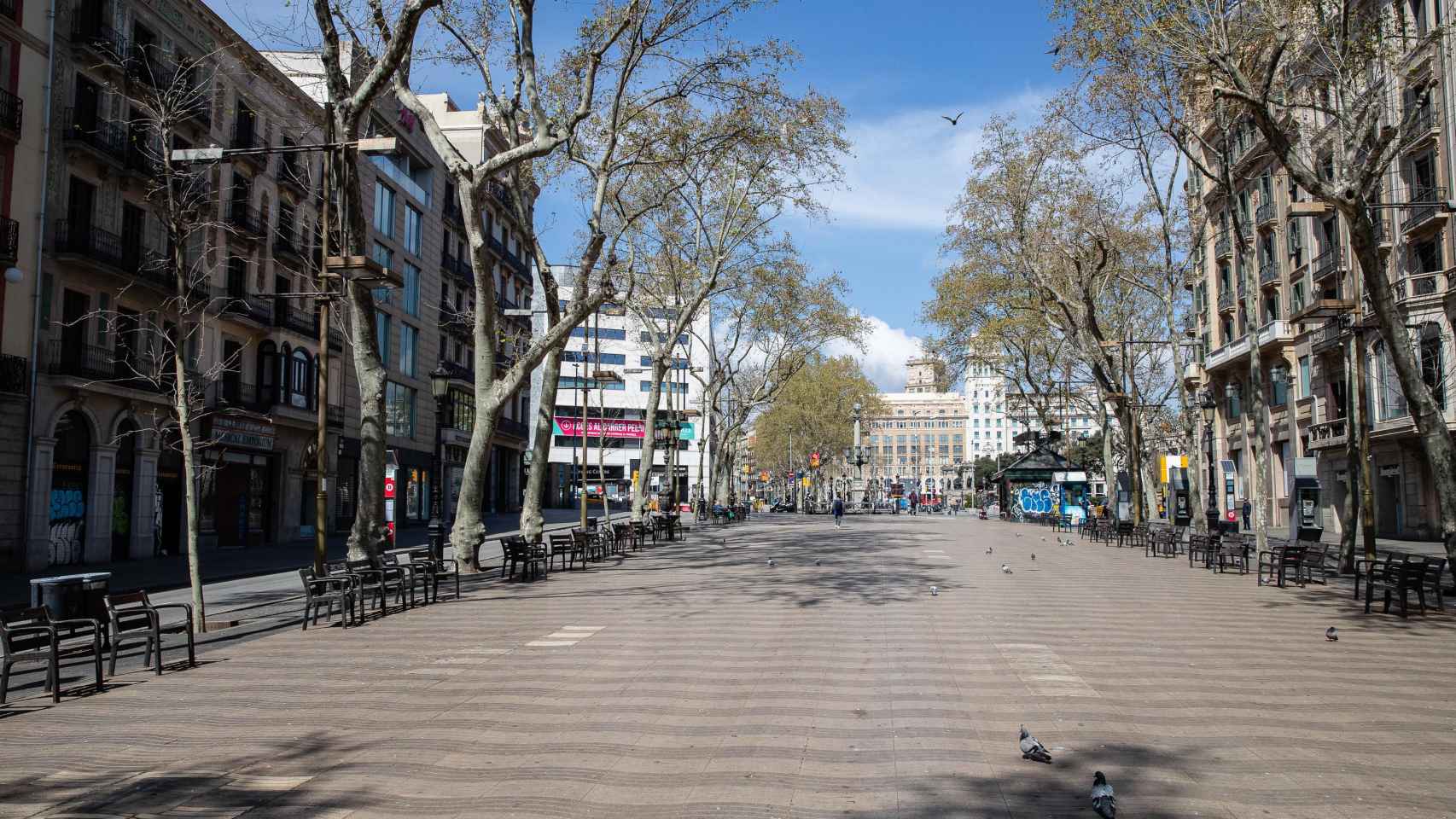 Las Ramblas de Barcelona, sin apenas gente por la declaración del estado de alarma / EP