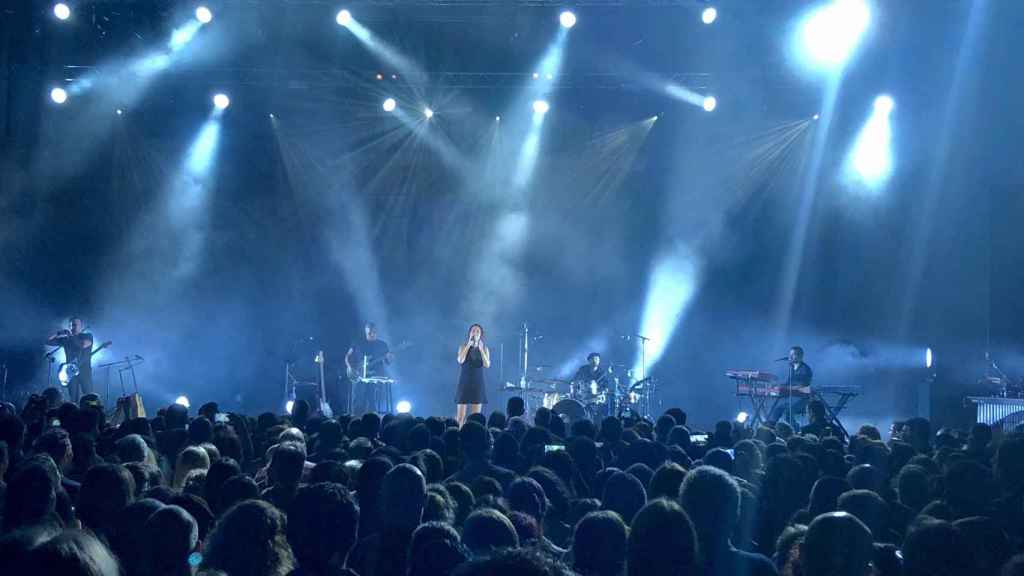 Zaz durante un momento de su concierto en el festival Jardines de Pedralbes, en Barcelona