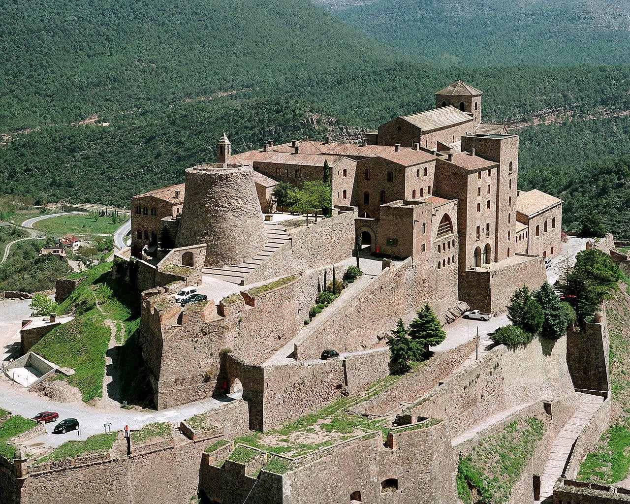 Créditos: Castillo de Cardona por Paradores con licencia Creative Commons 4.0