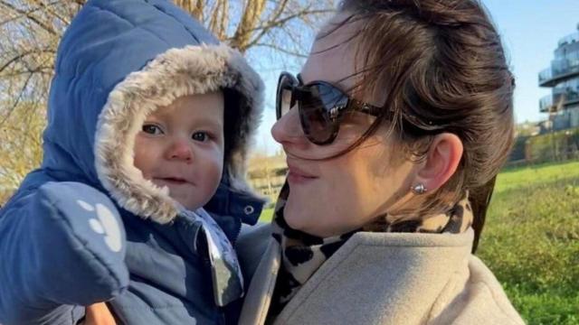 Louis Thorold y su madre / POLICÍA DE CAMBRIDGESHIRE