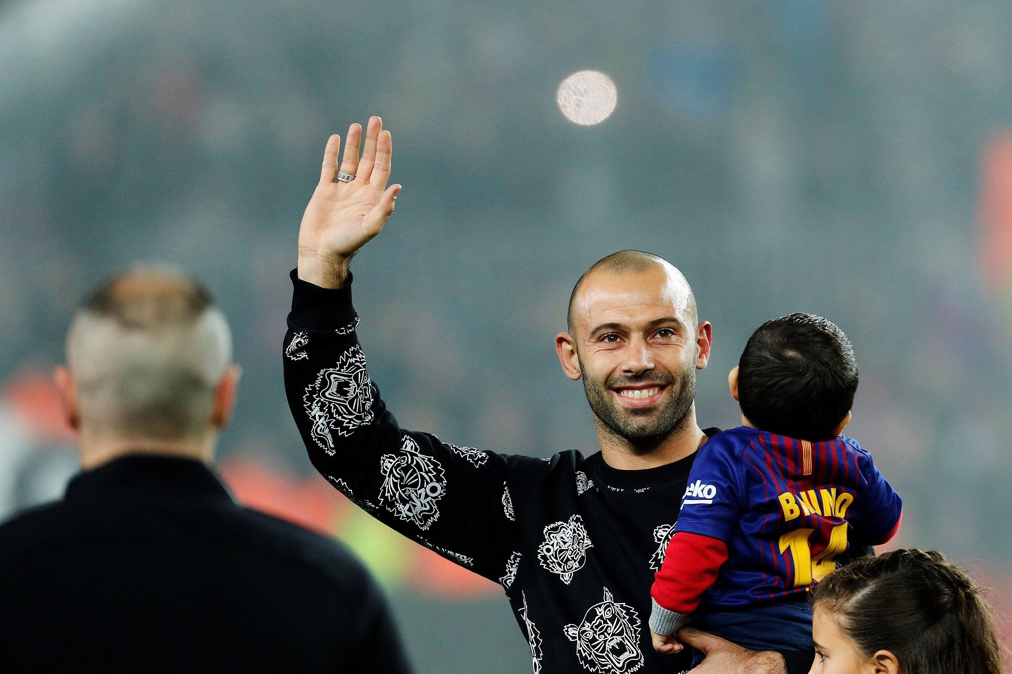 Javier Mascherano en su despedida con el Barça / EFE