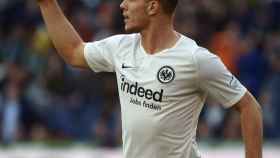 Una foto de Luka Jovic celebrando un gol con el Eintracht de Frankfurt / Instagram