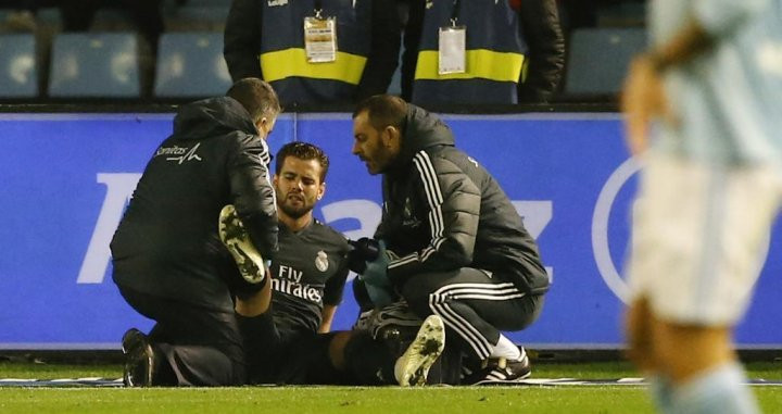 Una foto de Nacho lesionado en Balaídos