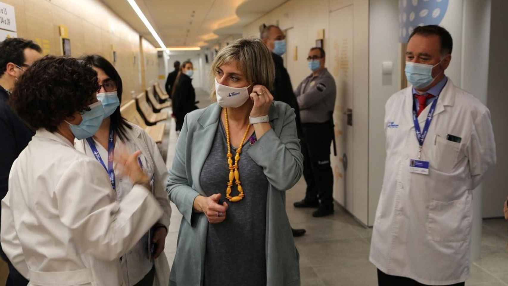 Alba Vergés, en una visita al Hospital Vall d'Hebron / EP