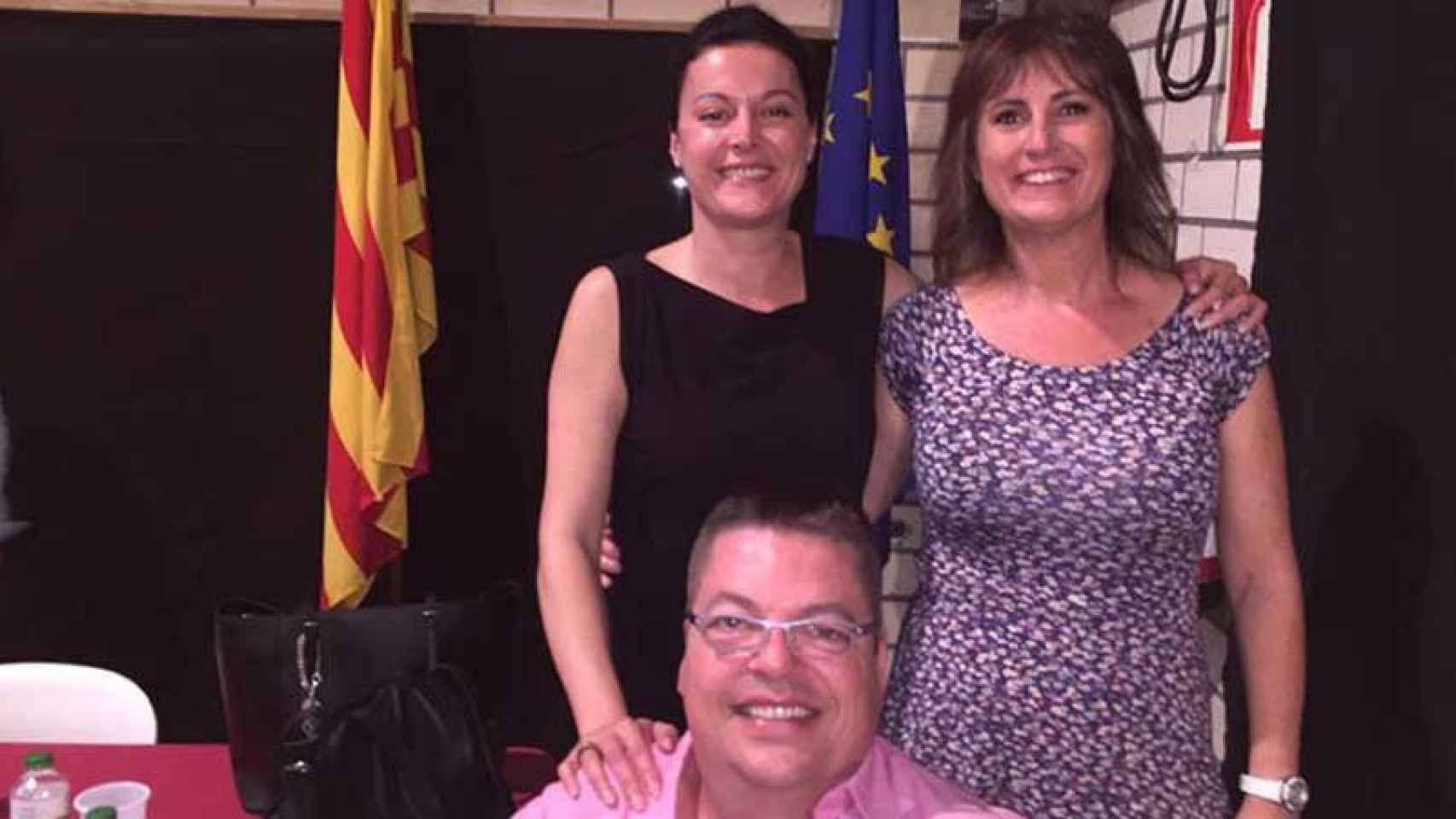 Estel Rodríguez (a la izquierda), Montserrat Rovira y Robert Rodríguez, concejales de ERC en Castell-Platja d'Aro.