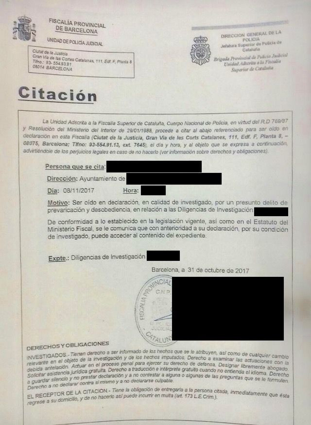 La citación de la Fiscalía para que el jefe de la Policía Local de una comisaría del Maresme vaya a declarar por presuntos delitos de prevaricación y desobediencia