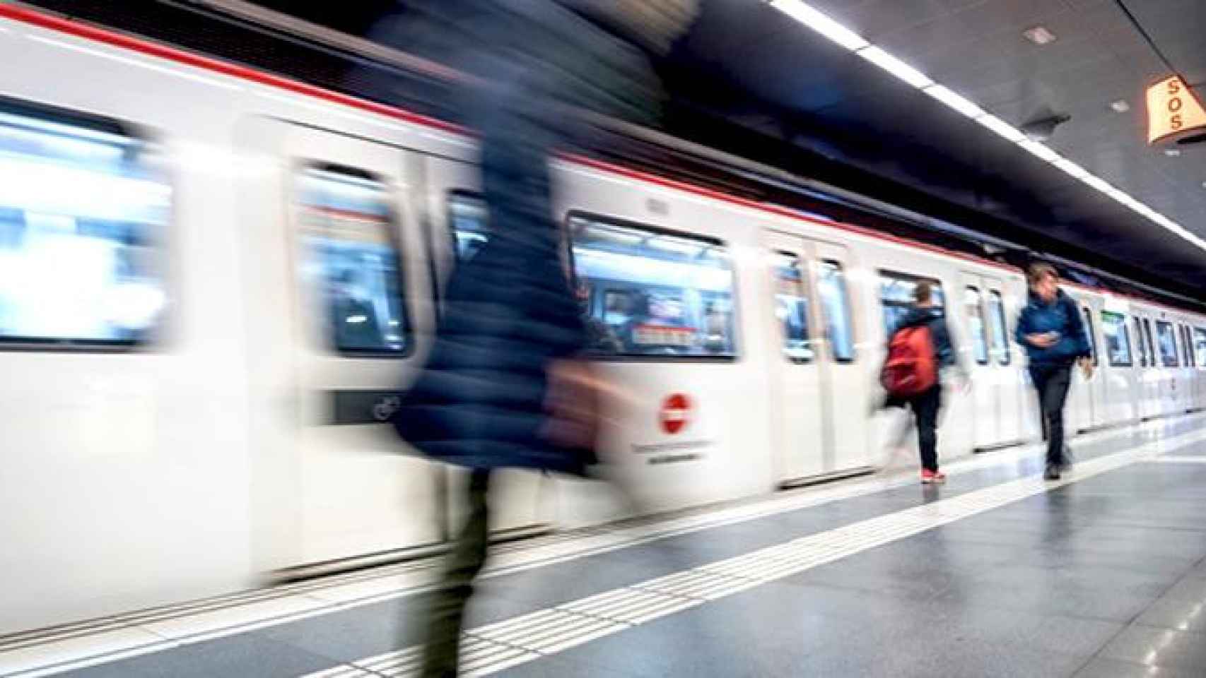 Imagen de archivo de un convoy del Metro de Barcelona  / TMB