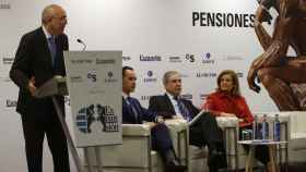 Fátima Báñez durante la jornada de pensiones organizada por 'Expansión' en la que ha hecho el anuncio / EFE