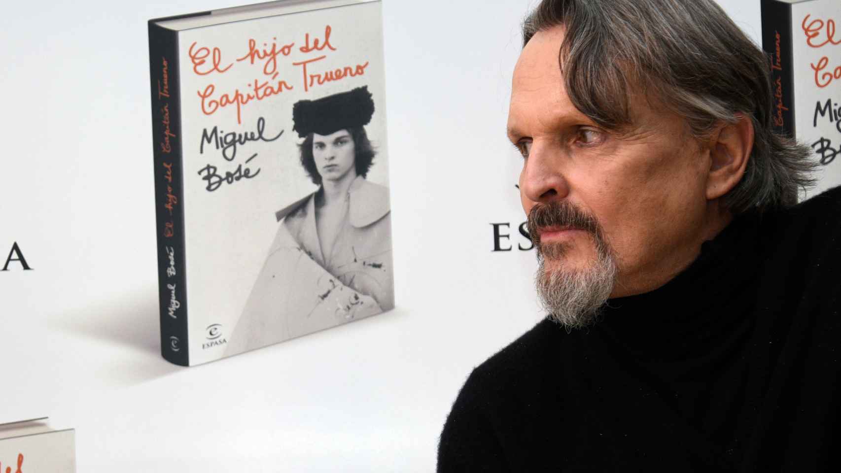 El cantante Miguel Bosé / EP