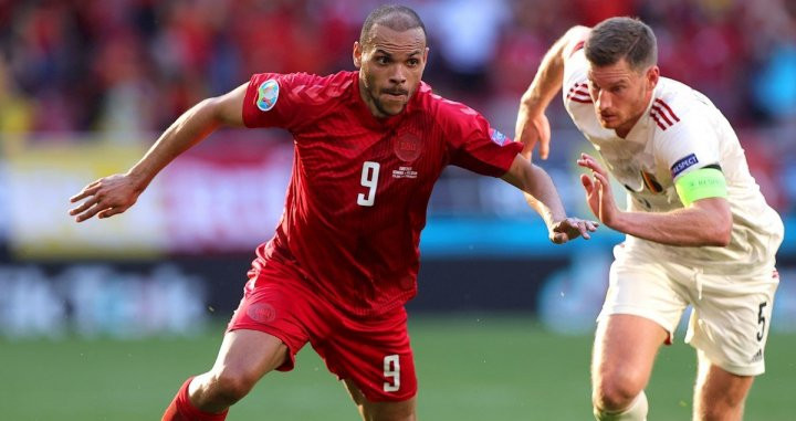 Martin Braithwaite, en una acción durante esta Eurocopa / EFE