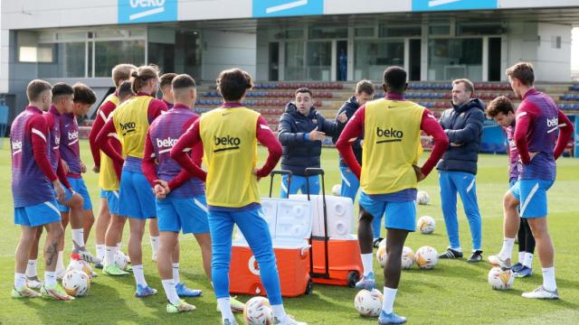 Xavi en un entrenamiento con el Barça FCB