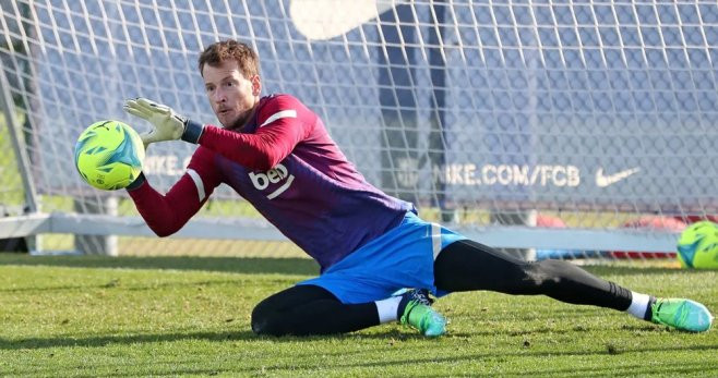 Neto Murara, en un entrenamiento con el Barça / FCB