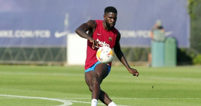 Samuel Umtiti, que fue pitado en el trofeo Joan Gamper, durante un entrenamiento esta pretemporada / FC Barcelona