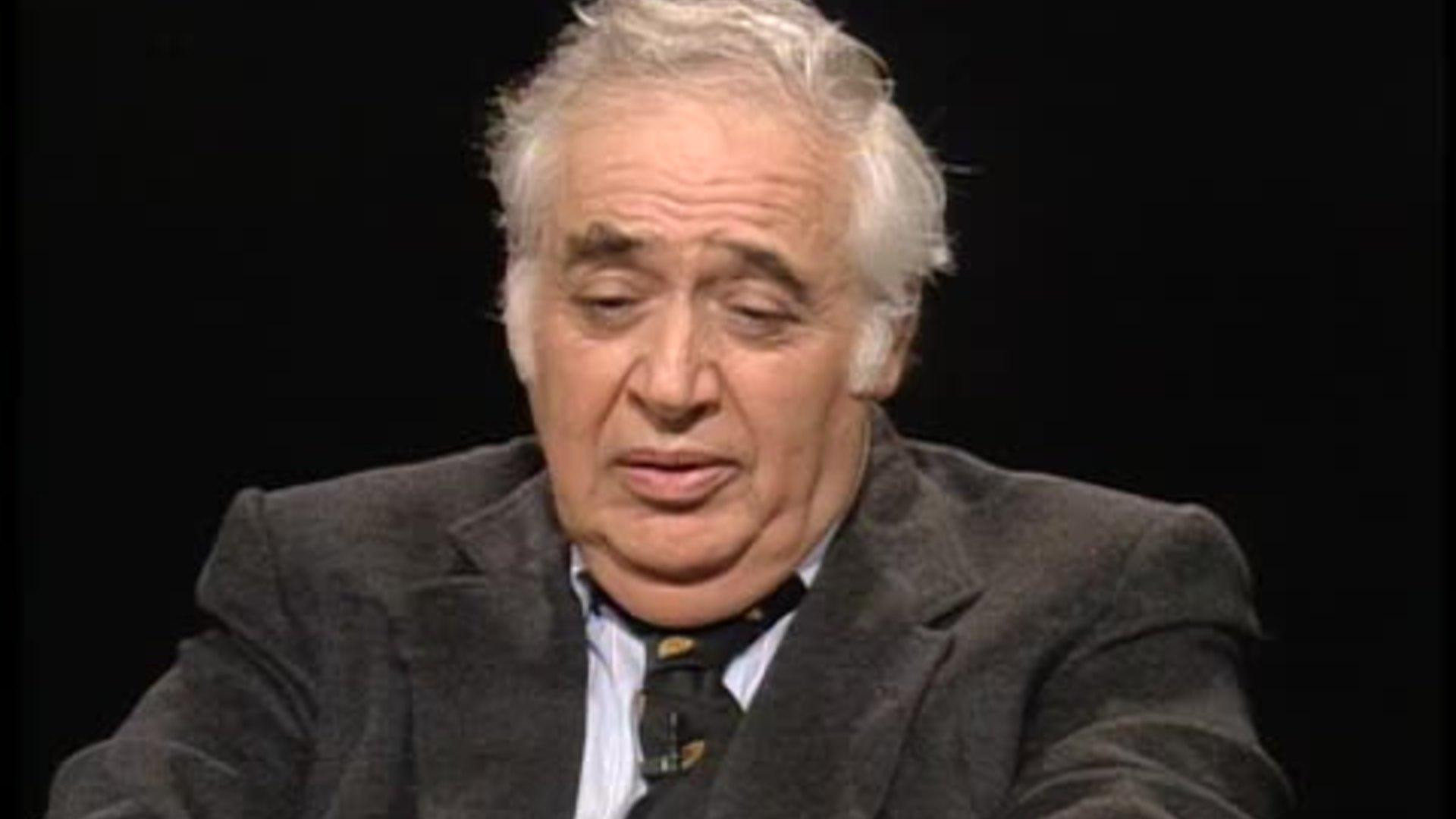 El crítico literario Harold Bloom