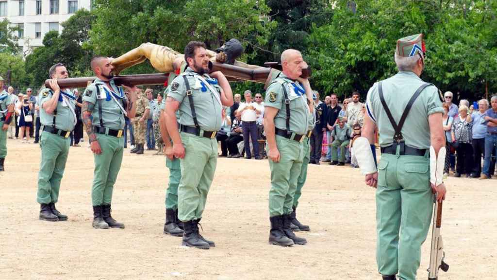 Imagen del 45 aniversario de la Hermandad de Antiguos Caballeros Legionarios de Barcelona / HACL