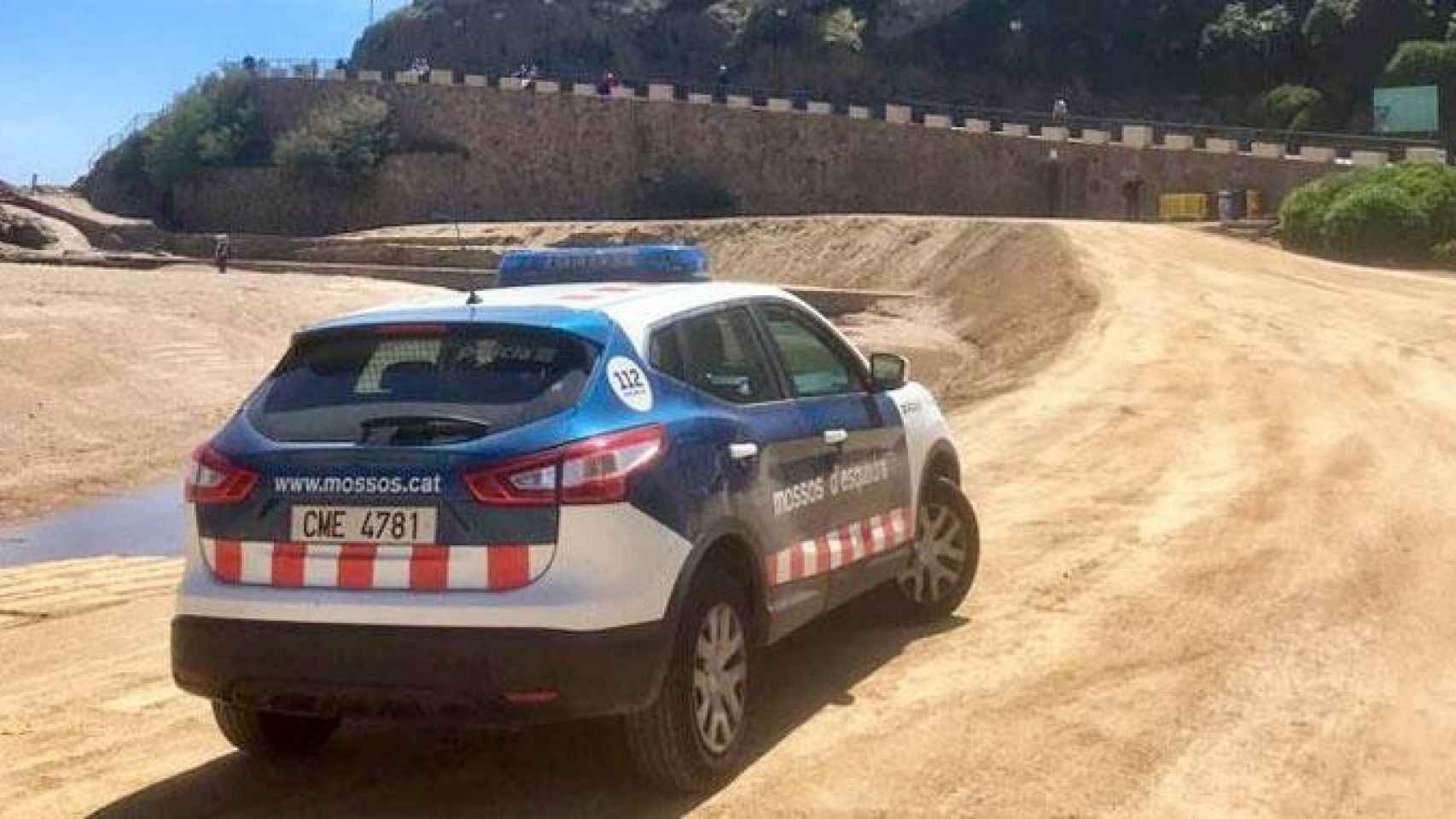 Una patrulla de Mossos del operativo de búsqueda del pescador desaparecido en Tossa de Mar / MOSSOS D'ESQUADRA