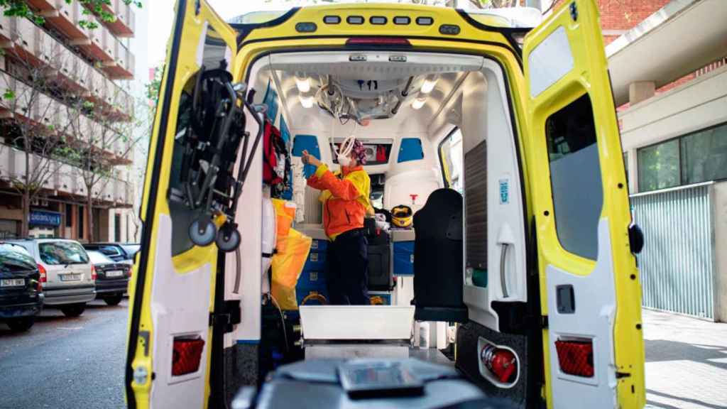 Una ambulancia externa del SEM