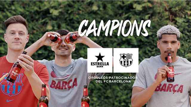 Los jugadores del Barça y Estrella Damm celebran el título de Liga / REDES
