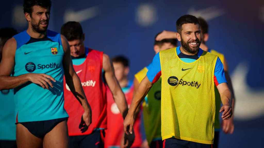 Jordi Alba en un entrenamiento con el Barça / FCB