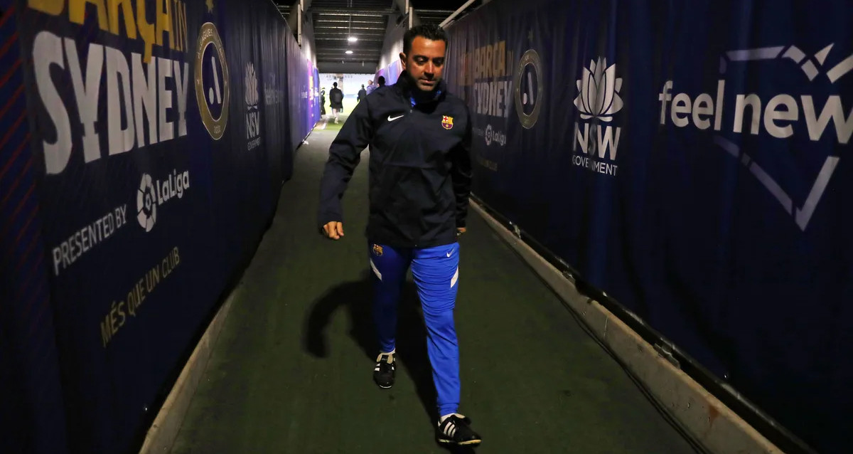 Xavi Hernández, saliendo de un entrenamiento, en la previa del amistoso del Barça en Australia / FCB