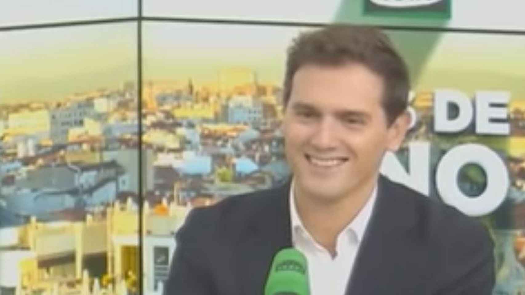 Albert Rivera durante su entrevista en Onda Cero del lunes tras haber pasado por maquillaje / OC