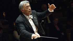 Zubin Mehta dirigiendo la Filarmónica de Berlín