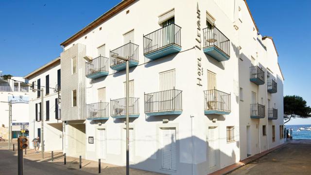 Imagen de la venta del Hotel Llevant de Llafranc (Girona) / Cedida