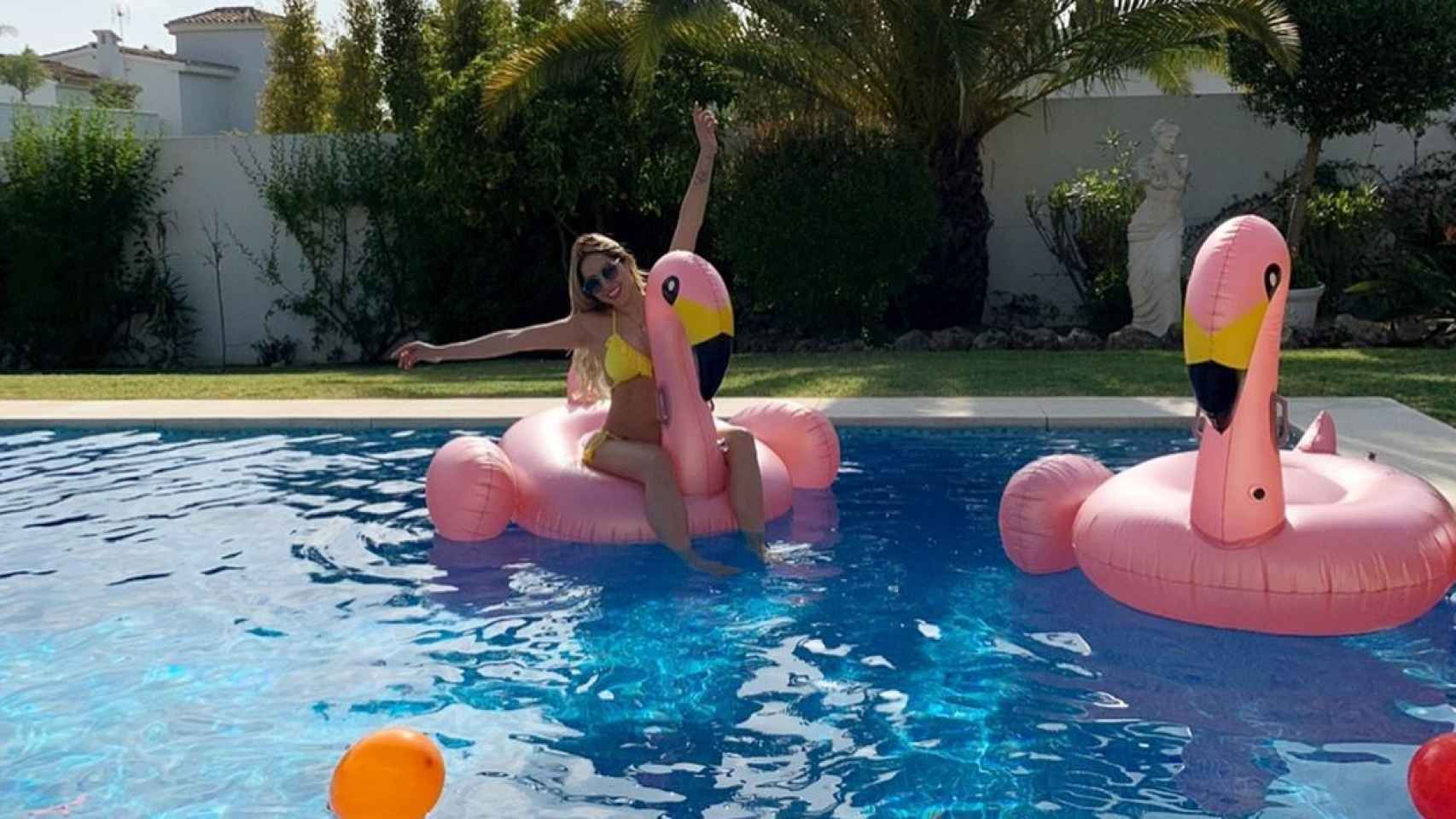 María Teresa Matus celebra su cumpleaños en la piscina / INSTAGRAM