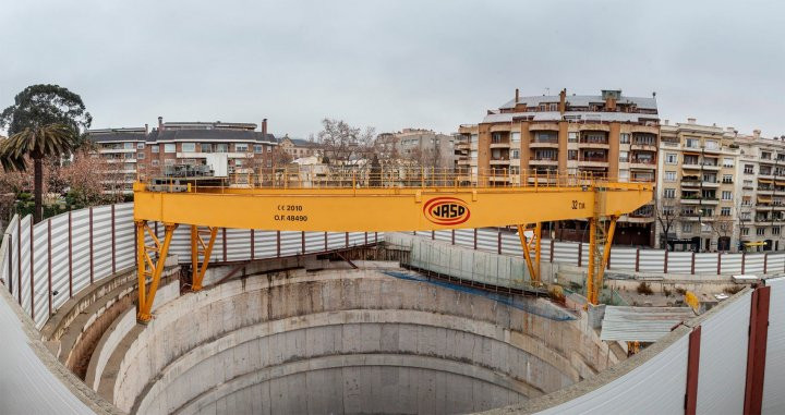 Obras en la línea 9 del metro de Barcelona / Redes