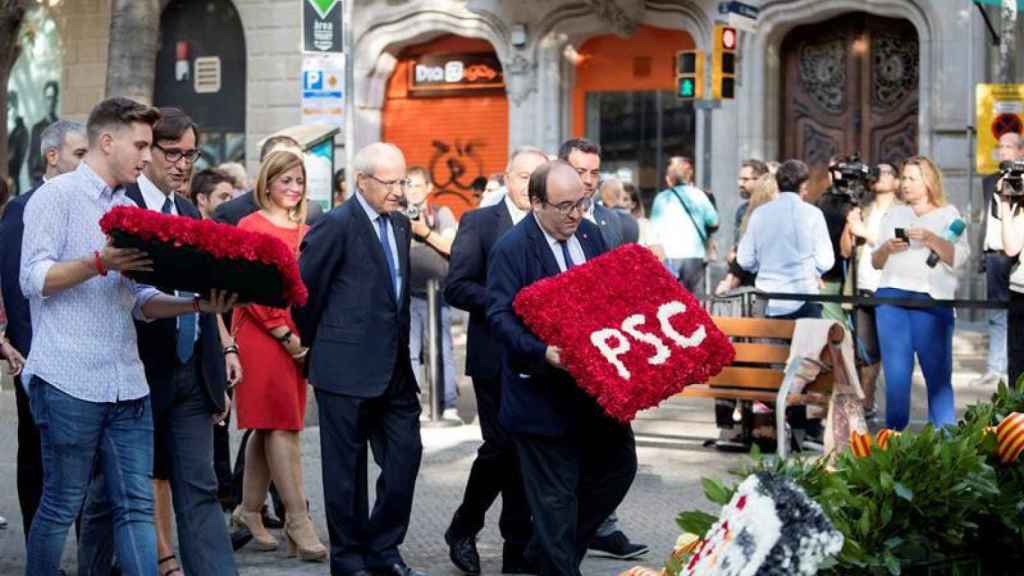 Miquel Iceta, primer secretario del PSC en la ofrenda floral al monumento de Rafael Casanova / EFE