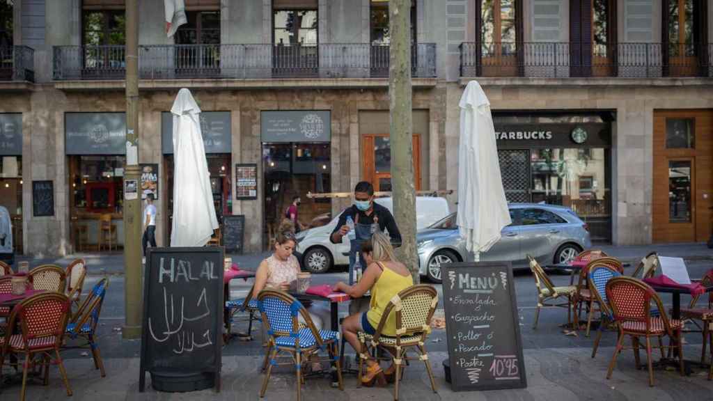 Restaurante de Las Ramblas antes del cierre, que provocará grandes pérdidas / EP