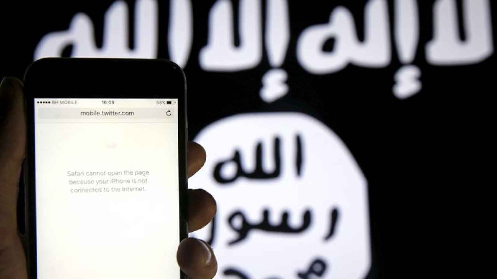 Simpatizantes de ISIS amenazan a los creadores de Facebook y Twitter.